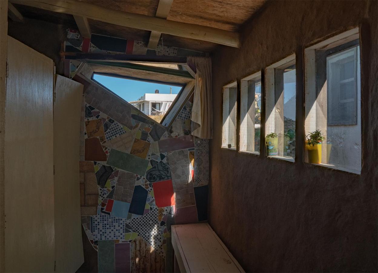 קאבו פולוניו Lobo Hostel Bar מראה חיצוני תמונה
