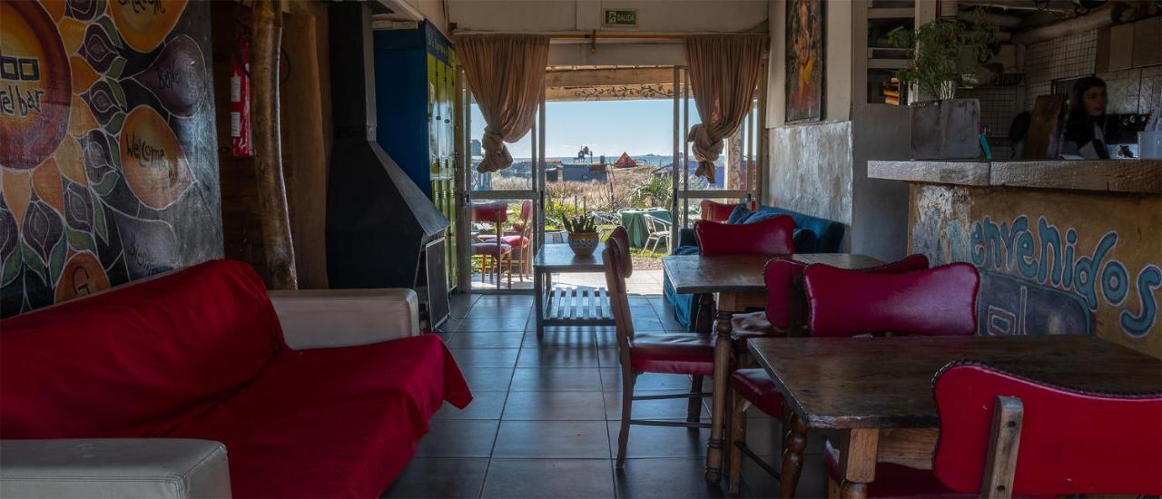 קאבו פולוניו Lobo Hostel Bar מראה חיצוני תמונה
