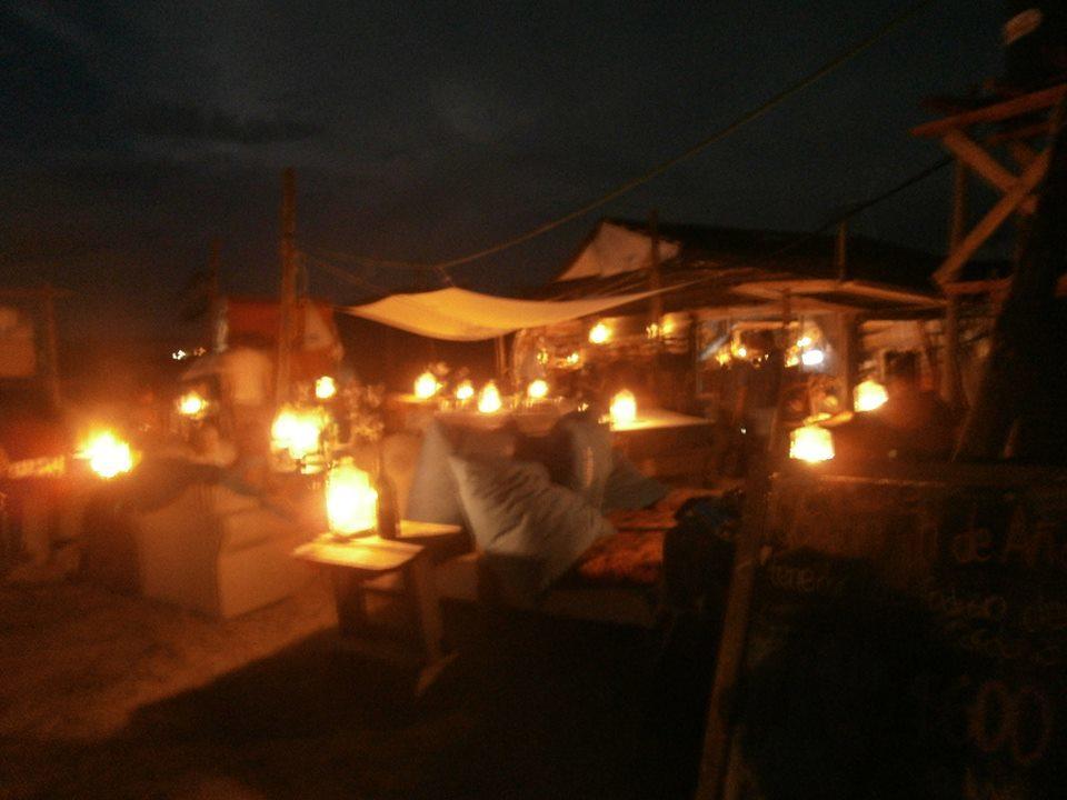 קאבו פולוניו Lobo Hostel Bar מראה חיצוני תמונה